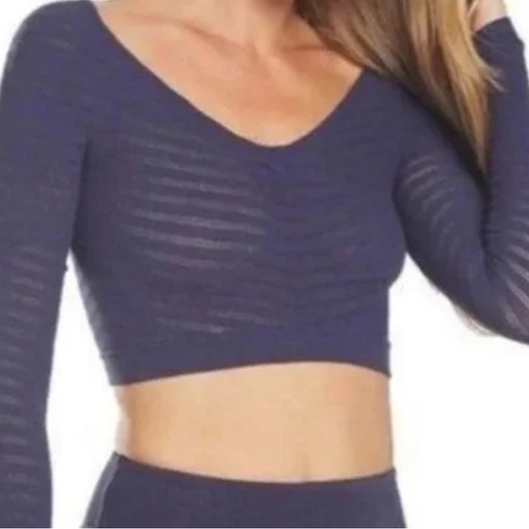 FREE PEOPLE Medium Movement Eclipse Gone Adrift Blue Long Sleeve - Picture 2 of 7